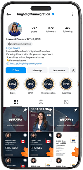 Social media phone mockup